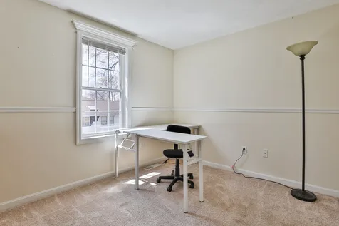 63 Dexter Street Nashua NH 03060