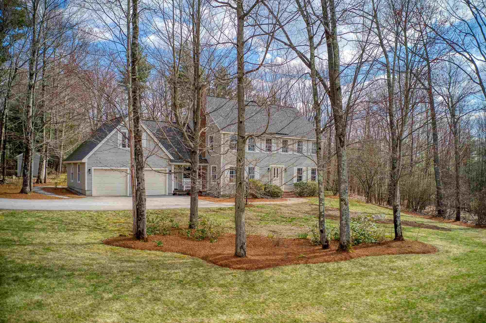94 Labree Road New Boston NH 03070