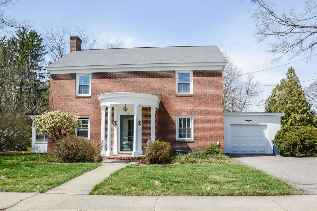 10 Sargent Avenue Nashua NH 03064