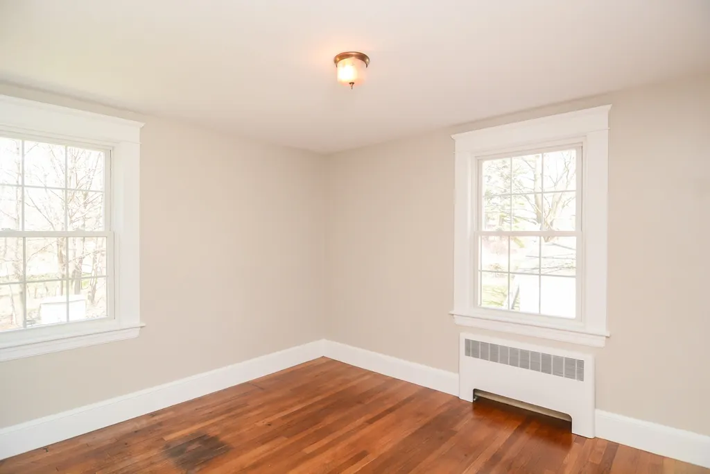 10 Sargent Avenue Nashua NH 03064