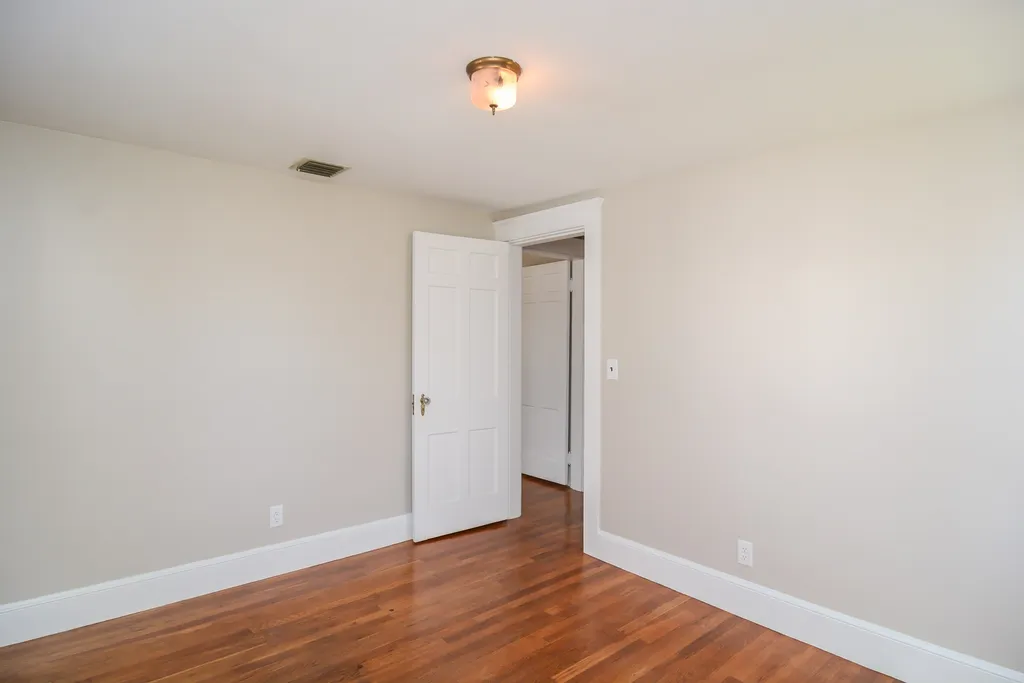 10 Sargent Avenue Nashua NH 03064