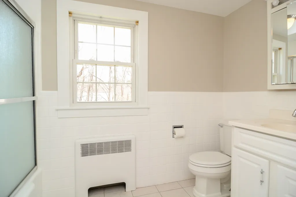 10 Sargent Avenue Nashua NH 03064