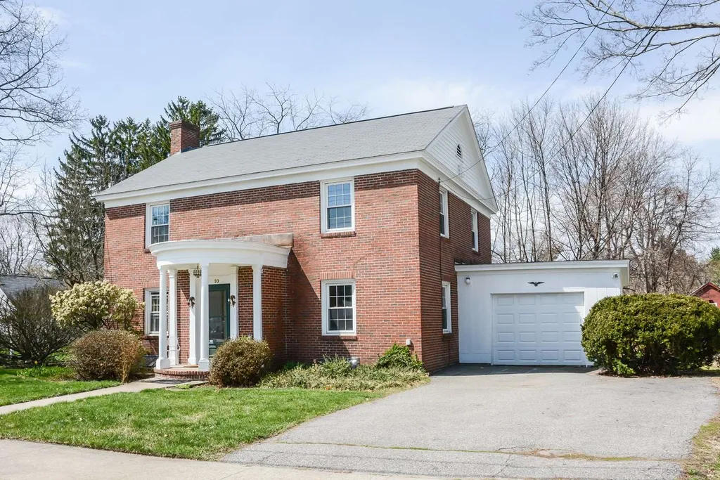 10 Sargent Avenue Nashua NH 03064