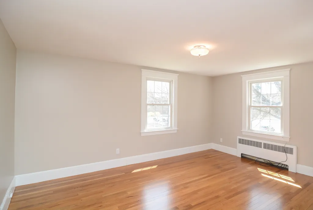 10 Sargent Avenue Nashua NH 03064