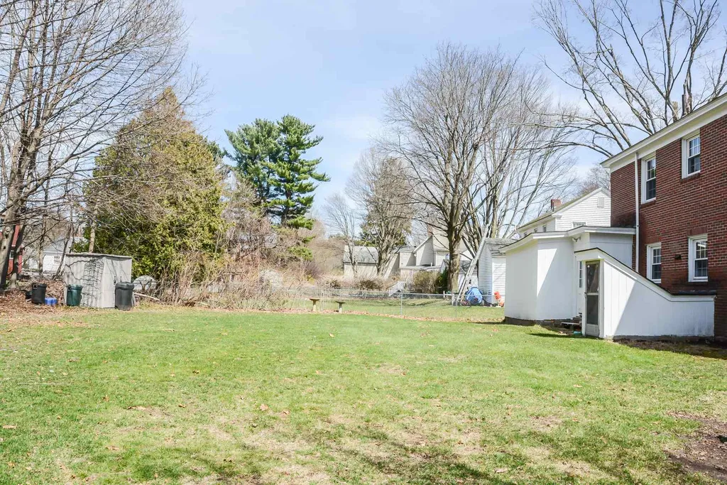 10 Sargent Avenue Nashua NH 03064