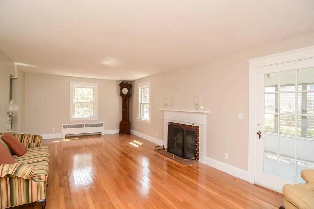 10 Sargent Avenue Nashua NH 03064