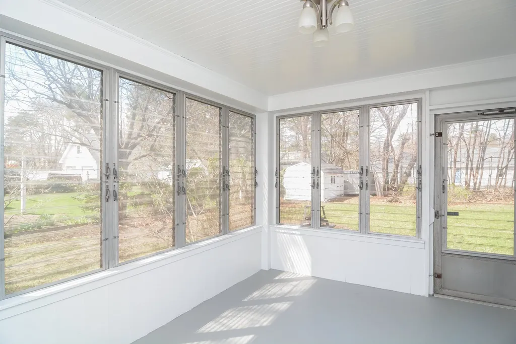 10 Sargent Avenue Nashua NH 03064