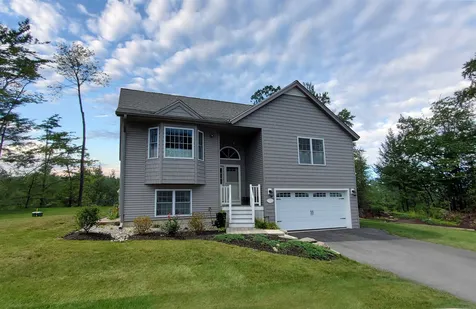 34 Ward Way Danville NH 03819