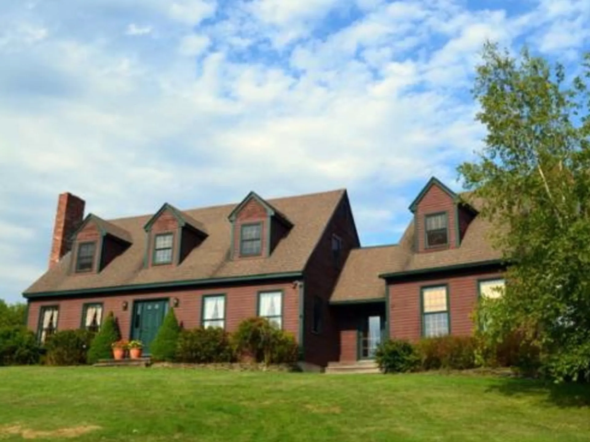 6659 Dorset Street Shelburne VT 05482