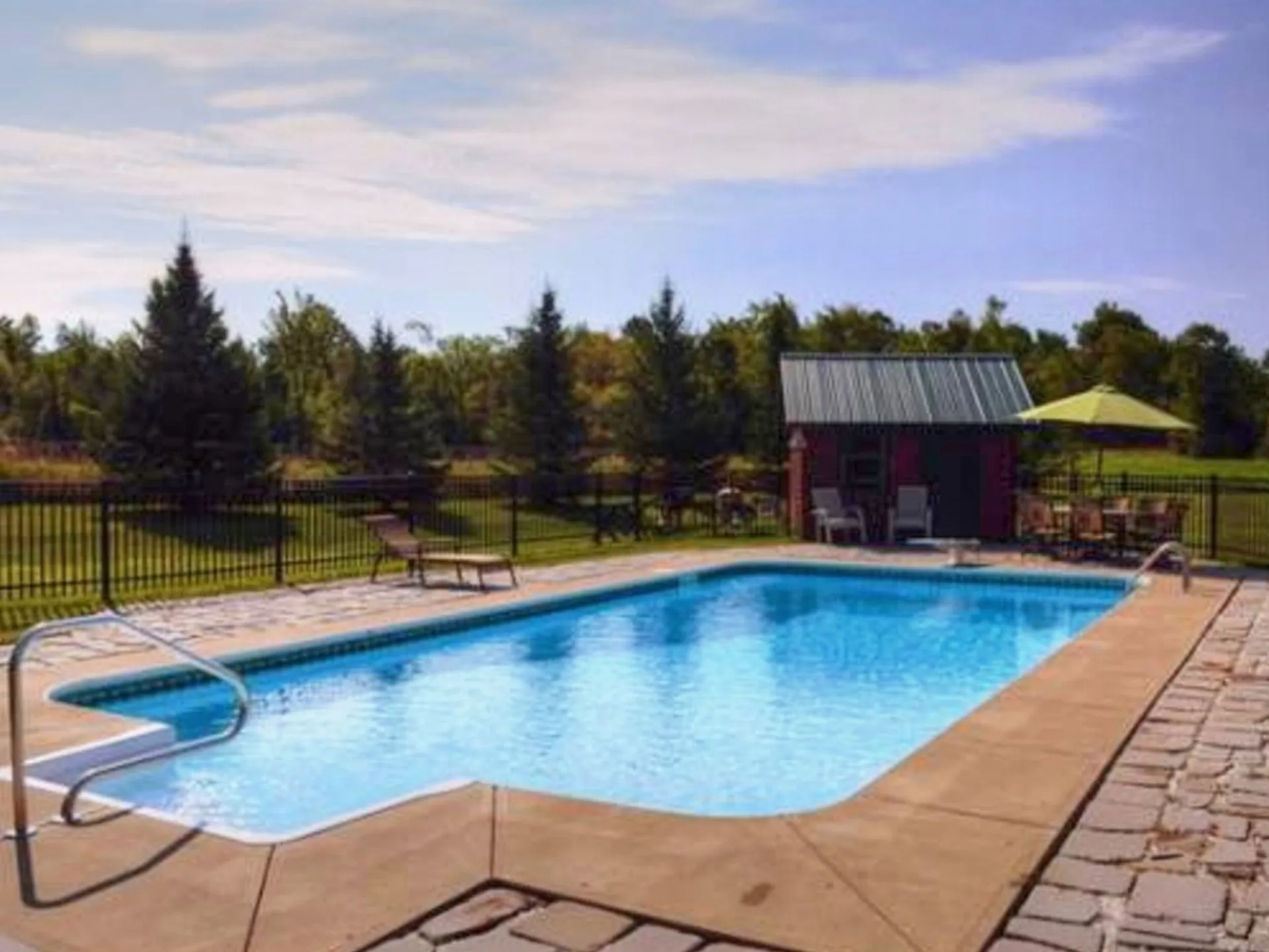 6659 Dorset Street Shelburne VT 05482