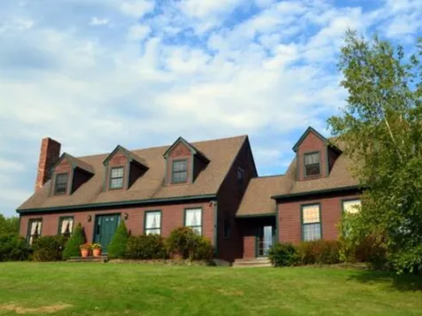 6659 Dorset Street Shelburne VT 05482