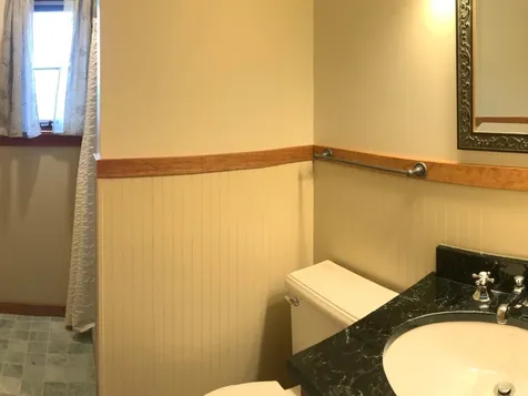 6659 Dorset Street Shelburne VT 05482