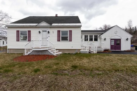 21 Eden Street Goffstown NH 03102
