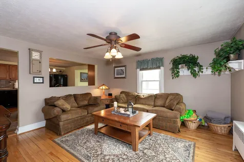 21 Eden Street Goffstown NH 03102