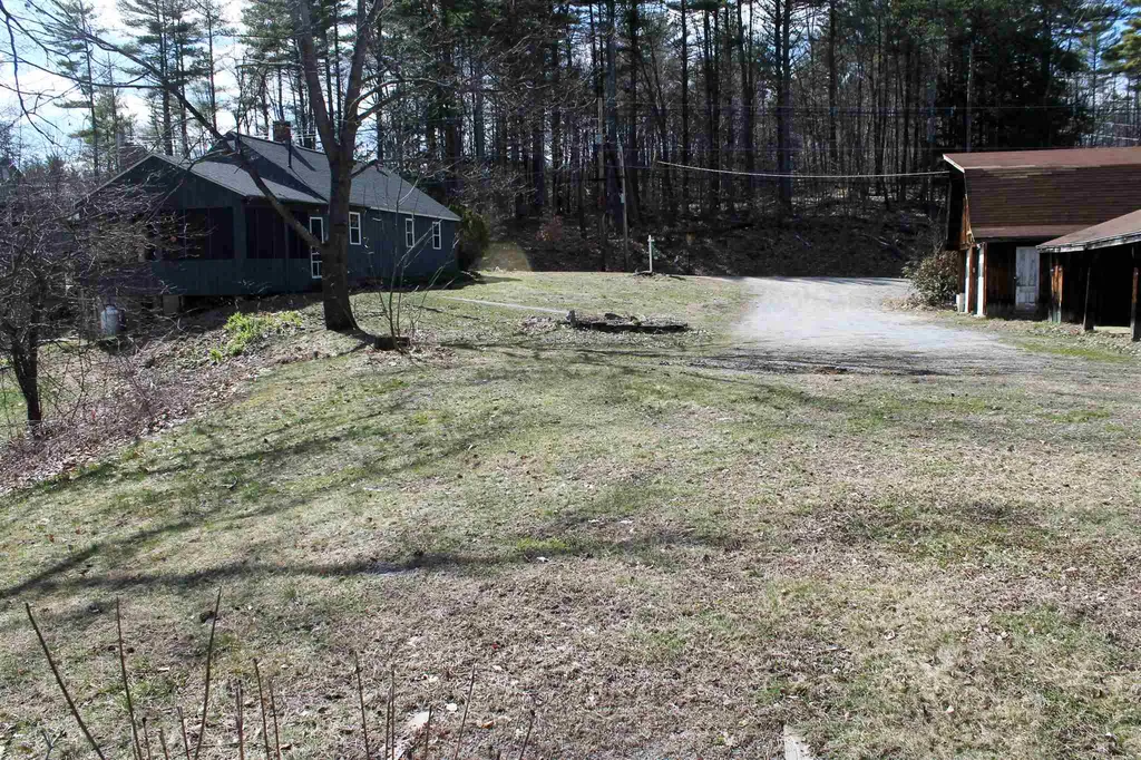 80 Weare Road New Boston NH 03070