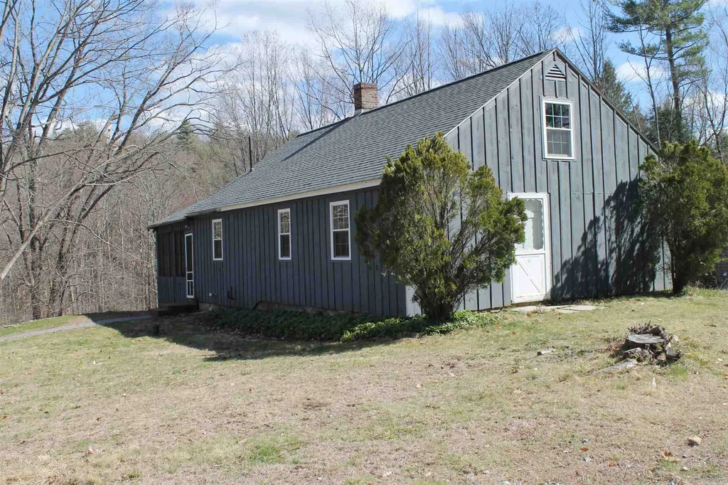 80 Weare Road New Boston NH 03070