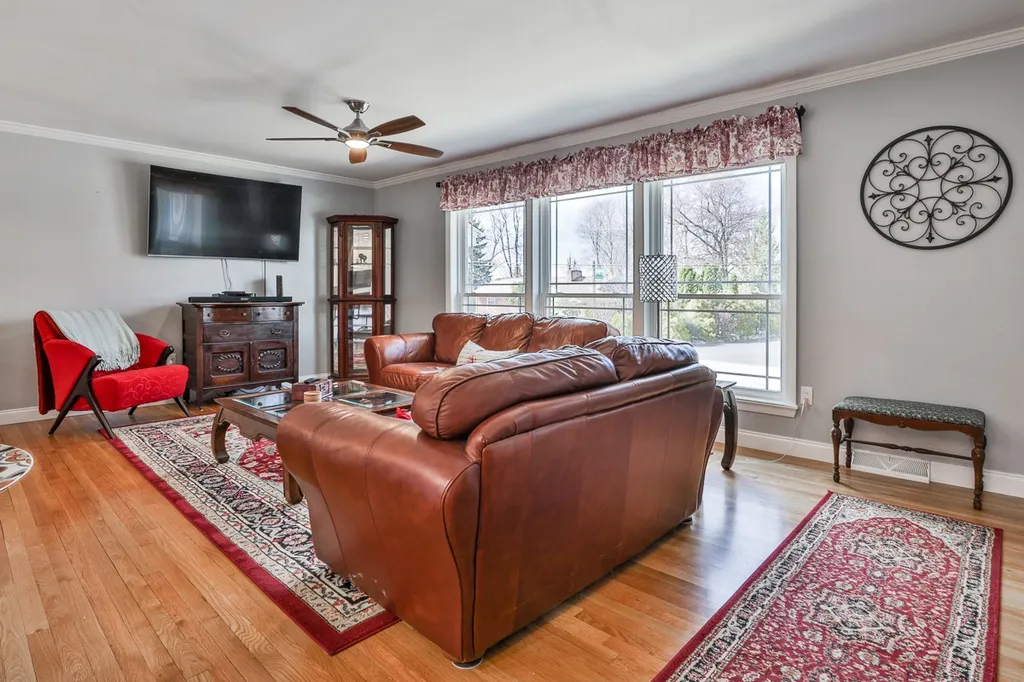 255 Paquette Avenue Manchester NH 03104