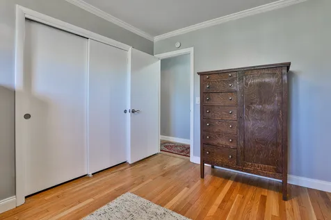 255 Paquette Avenue Manchester NH 03104