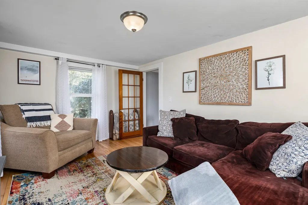 13 Mckinley Street Exeter NH 03833