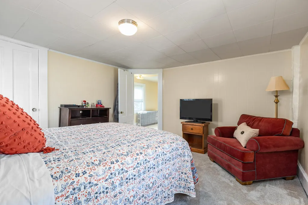 13 Mckinley Street Exeter NH 03833