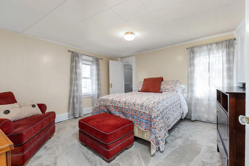 13 Mckinley Street Exeter NH 03833