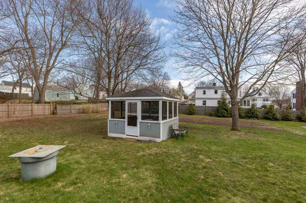 13 Mckinley Street Exeter NH 03833
