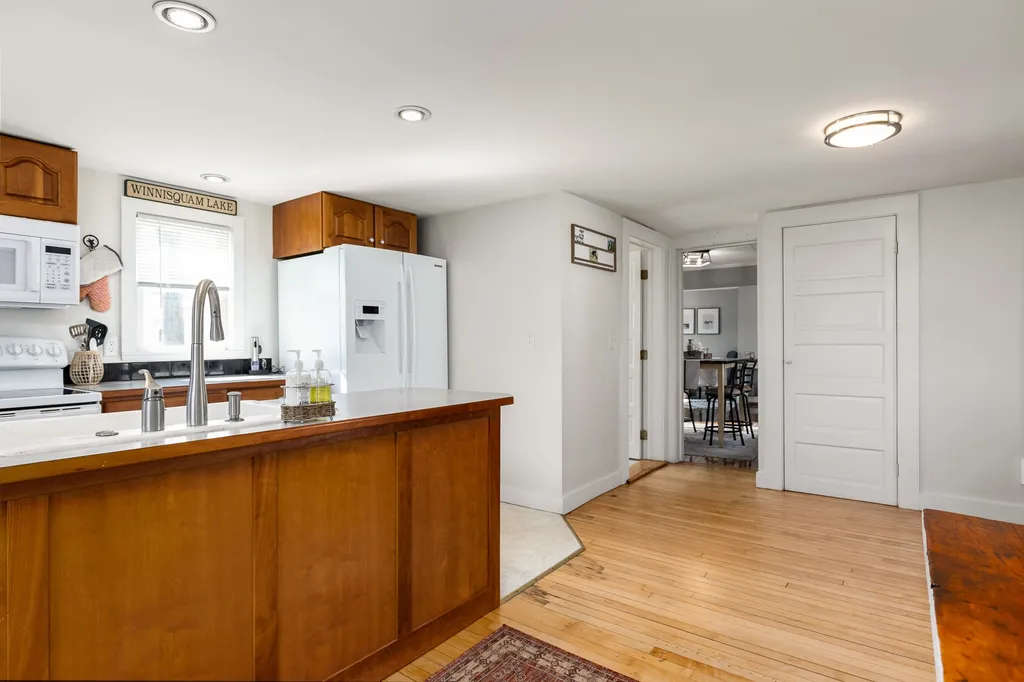 13 Mckinley Street Exeter NH 03833