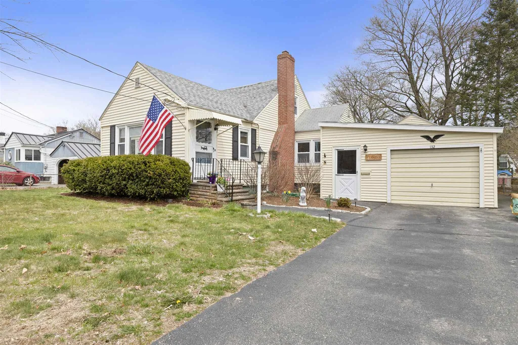 132 Rogers Road Kittery ME 03904
