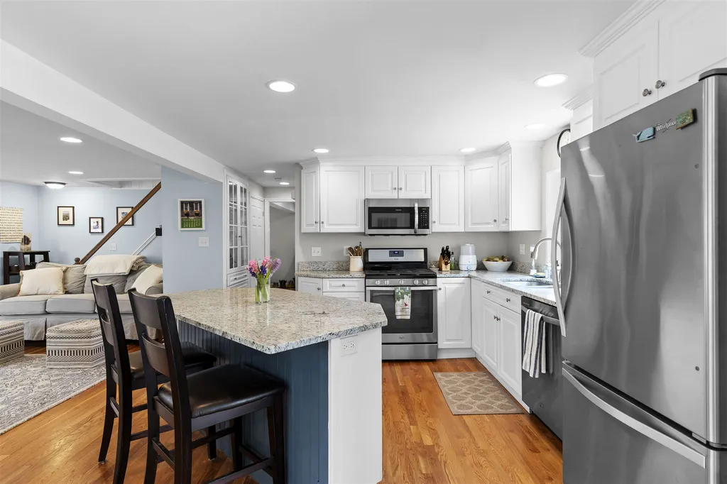 132 Rogers Road Kittery ME 03904