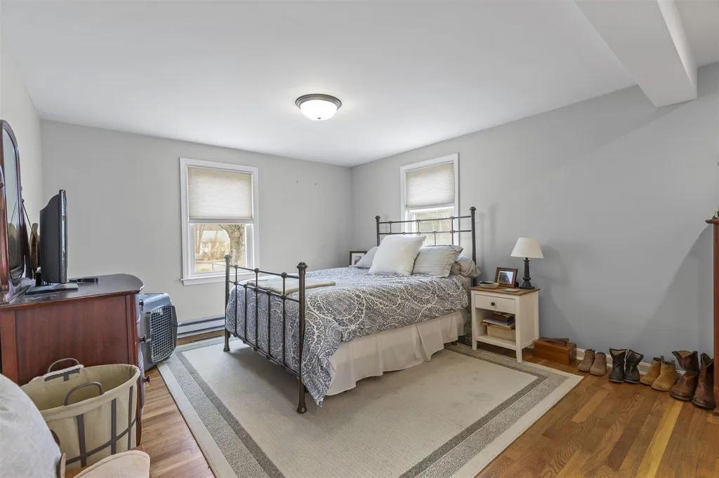 132 Rogers Road Kittery ME 03904