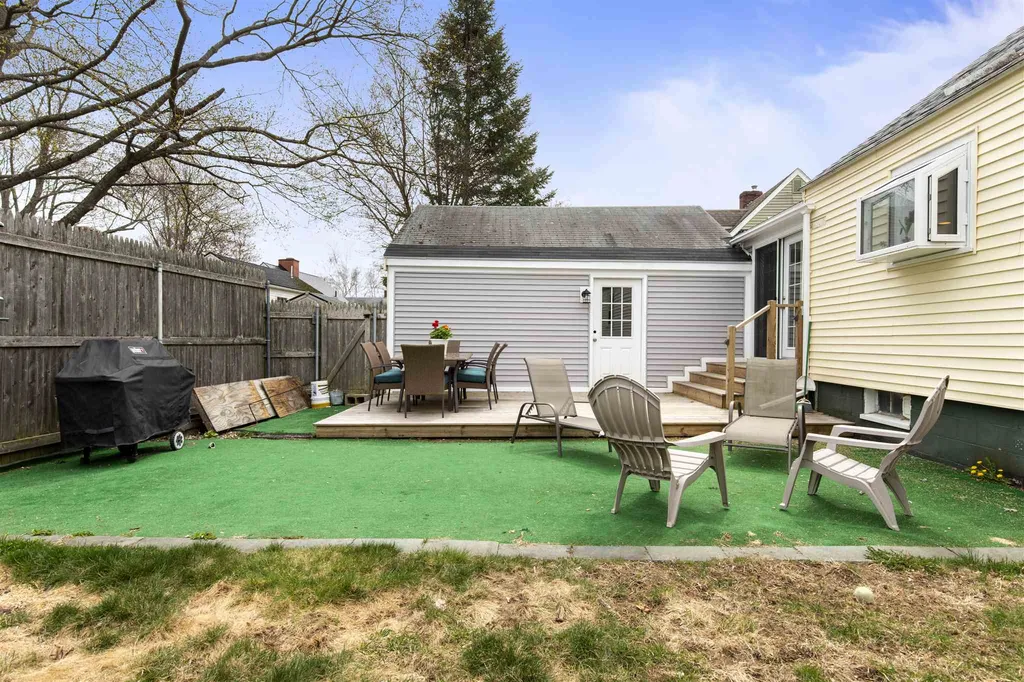 132 Rogers Road Kittery ME 03904