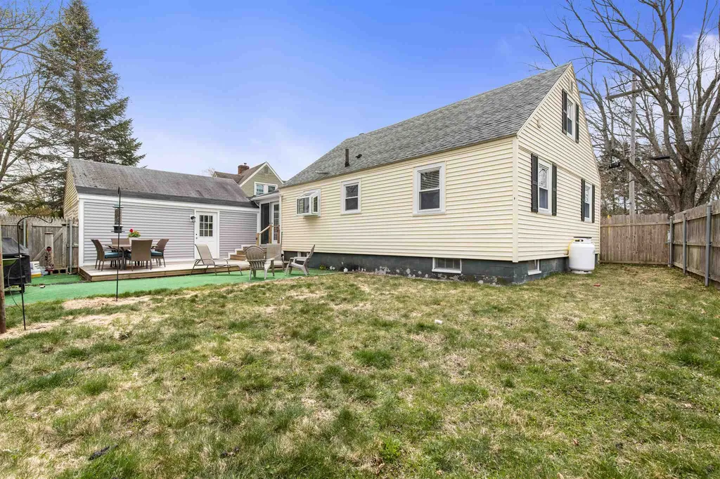 132 Rogers Road Kittery ME 03904