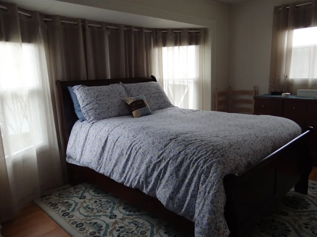 26 Oak Hill Drive Hampstead NH 03841