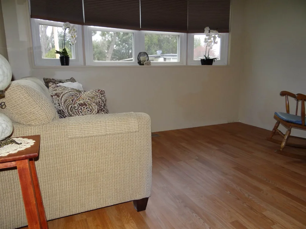 26 Oak Hill Drive Hampstead NH 03841