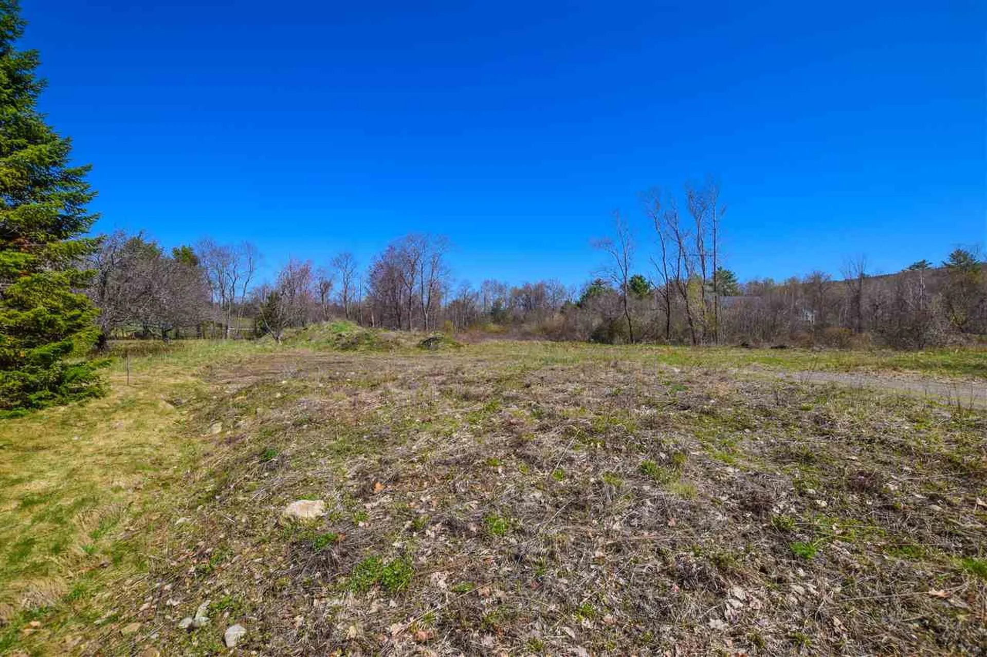 264 Hoyt Road Gilford NH 03249