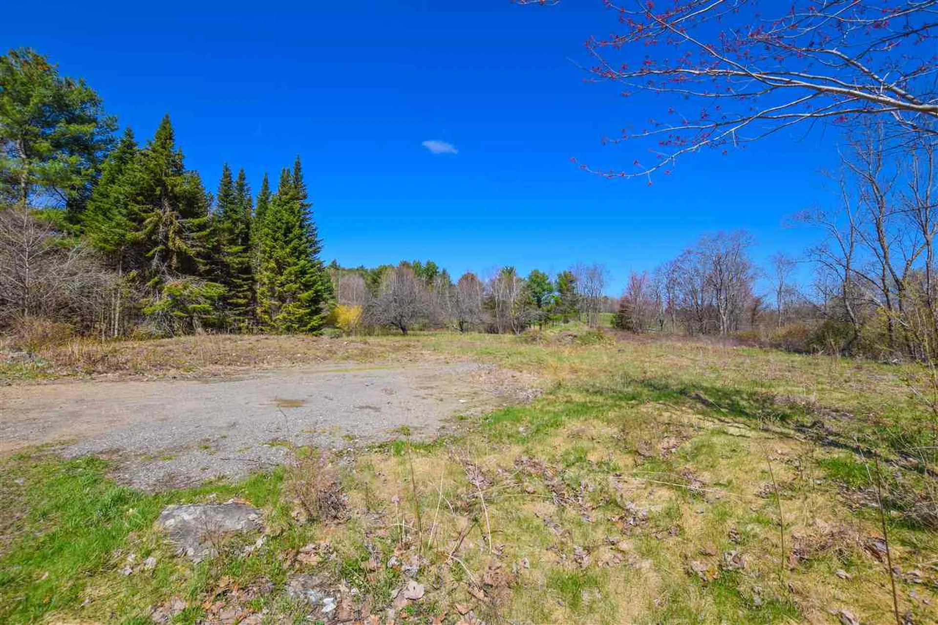 264 Hoyt Road Gilford NH 03249