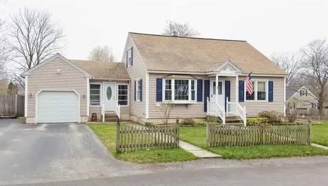 2 Orlando Street Nashua NH 03064