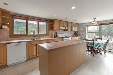 89 Stimets Road Woodstock VT 05091