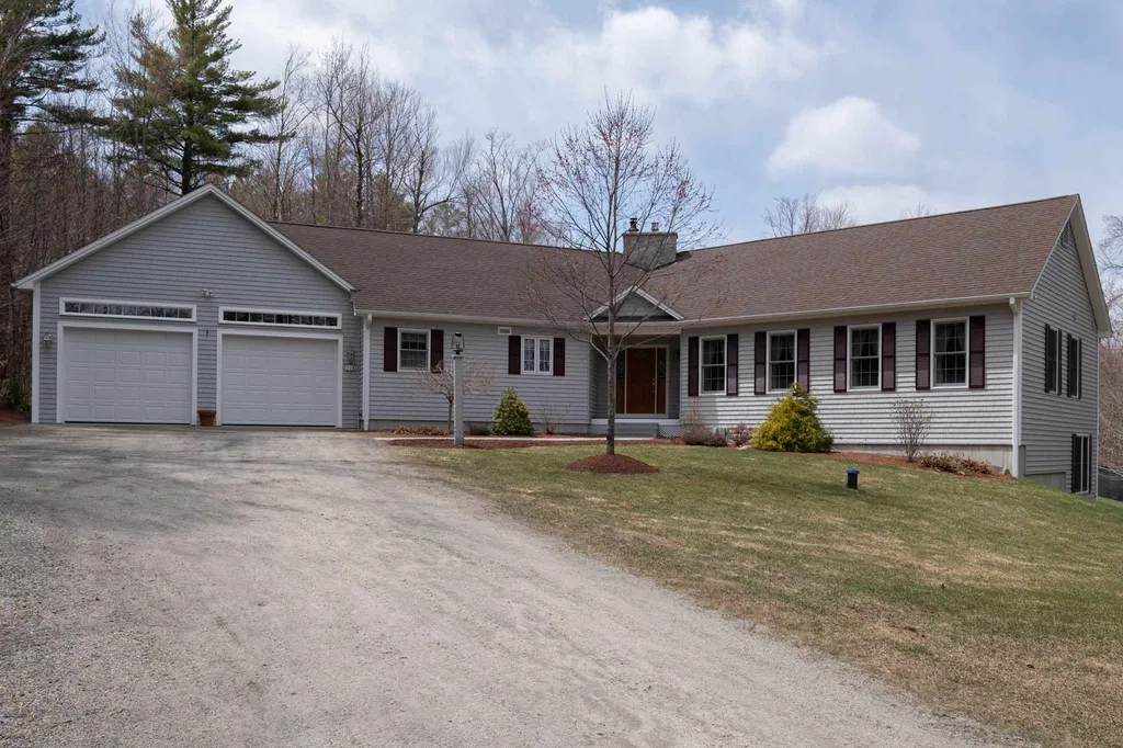 104 Chamberlain Road Alton NH 03809