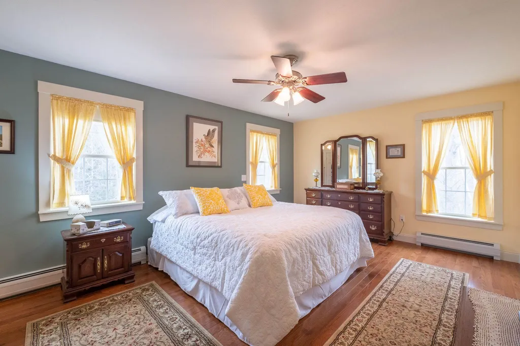 104 Chamberlain Road Alton NH 03809
