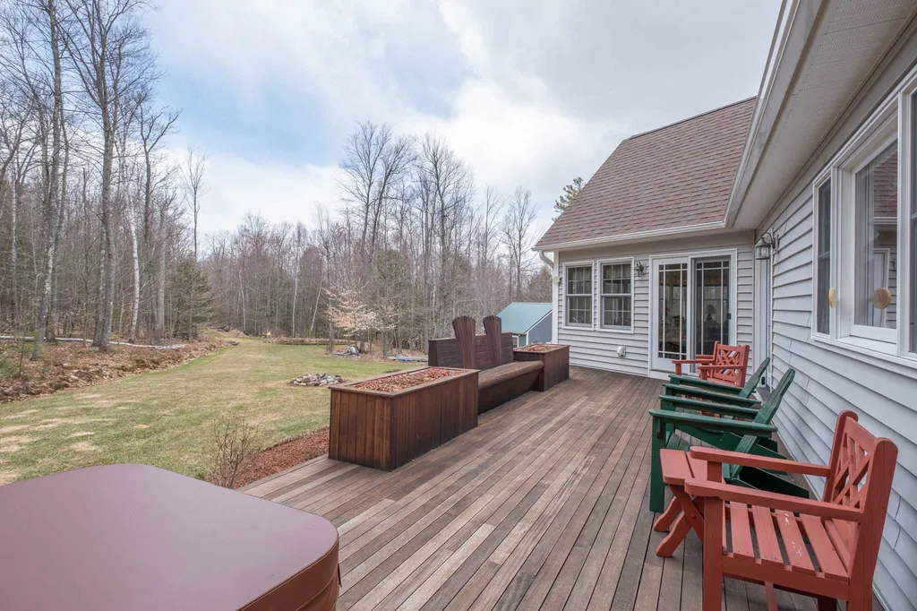 104 Chamberlain Road Alton NH 03809