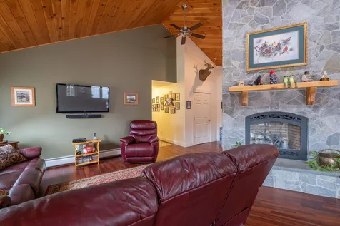 104 Chamberlain Road Alton NH 03809