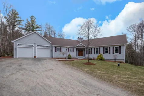 104 Chamberlain Road Alton NH 03809