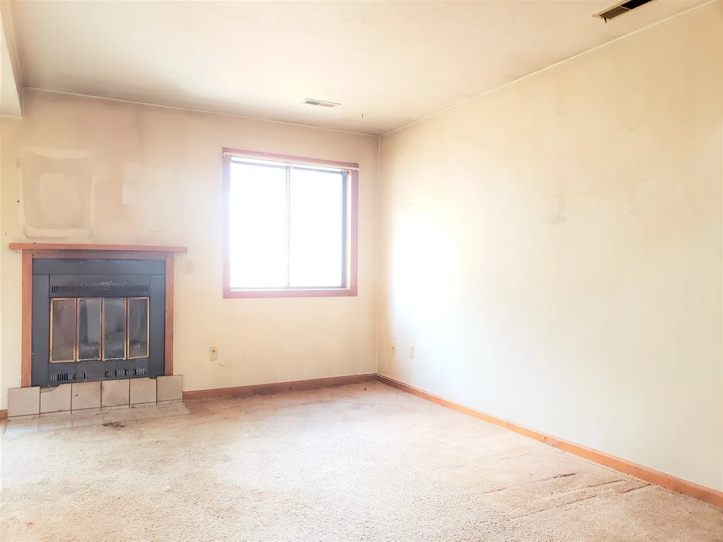 136 Hackett Hill Road Hooksett NH 03106