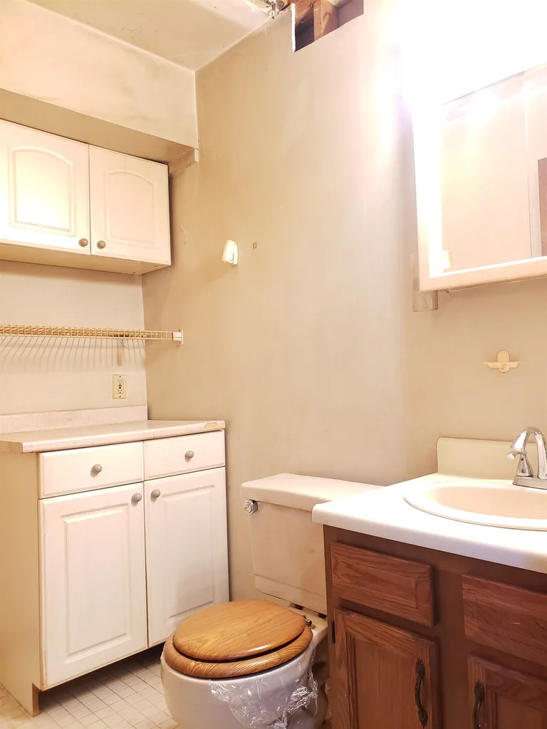 136 Hackett Hill Road Hooksett NH 03106
