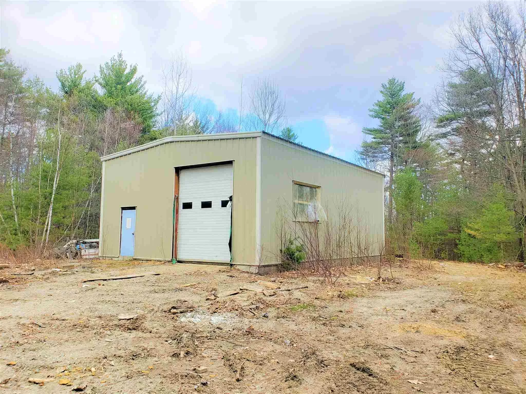 136 Hackett Hill Road Hooksett NH 03106