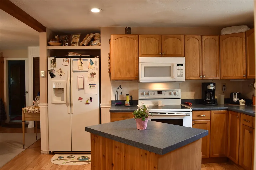 14 Carol Drive Tilton NH 03276