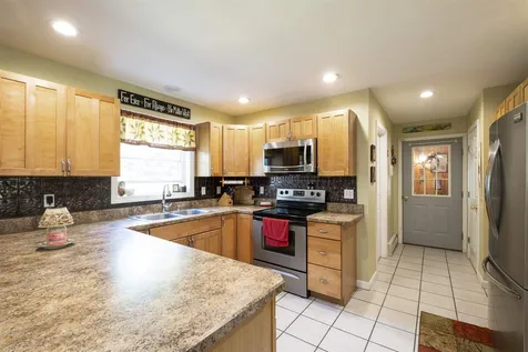 14 Carol Drive Tilton NH 03276