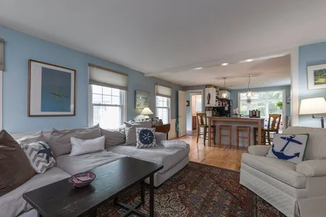 2 Spruce Meadow Drive North Hampton NH 03862