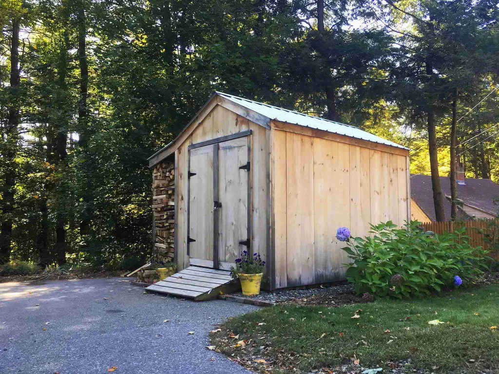 34 New England Drive Brattleboro VT 05301